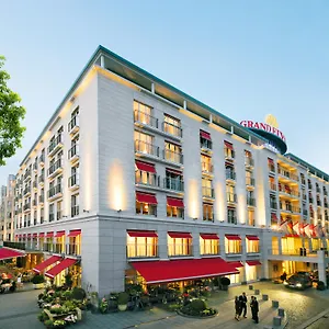 Hotel Grand Elysee *****